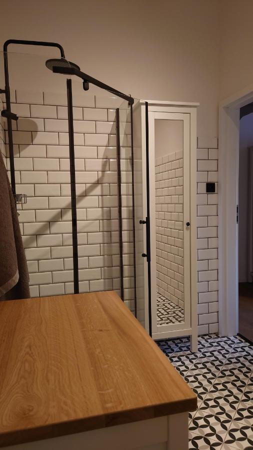 Apartamenty Stonehenge Sosnowiec Ngoại thất bức ảnh