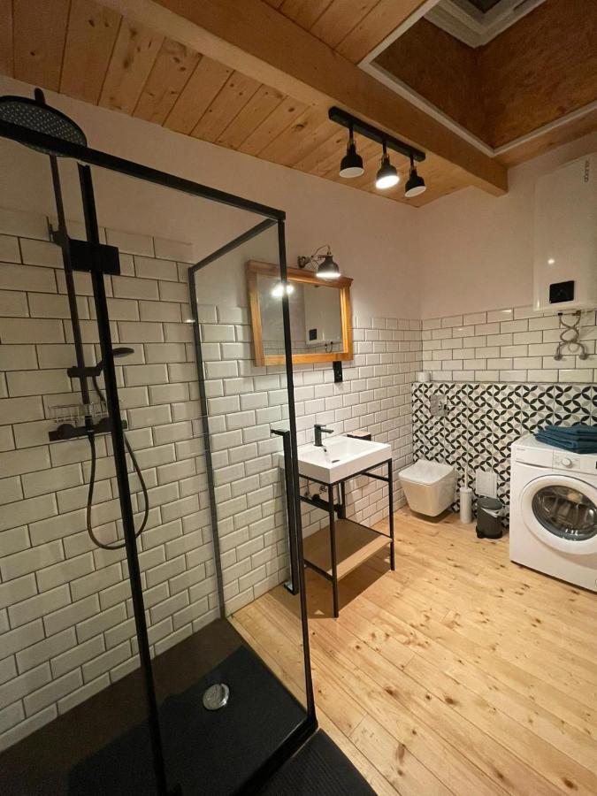 Apartamenty Stonehenge Sosnowiec Ngoại thất bức ảnh